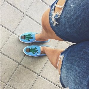 Size 9 land’s end custom painted shoes